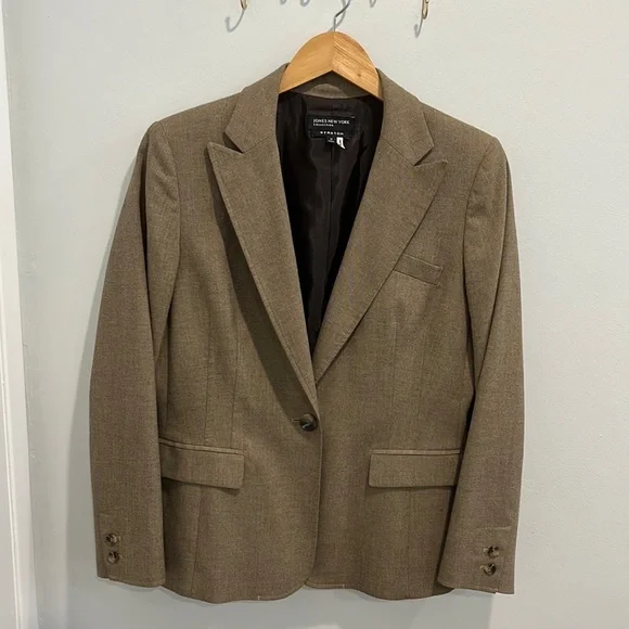 Jones New York Blazer Light Brown Stretch Easy Care Tan Size 14 - Picture 1 of 9